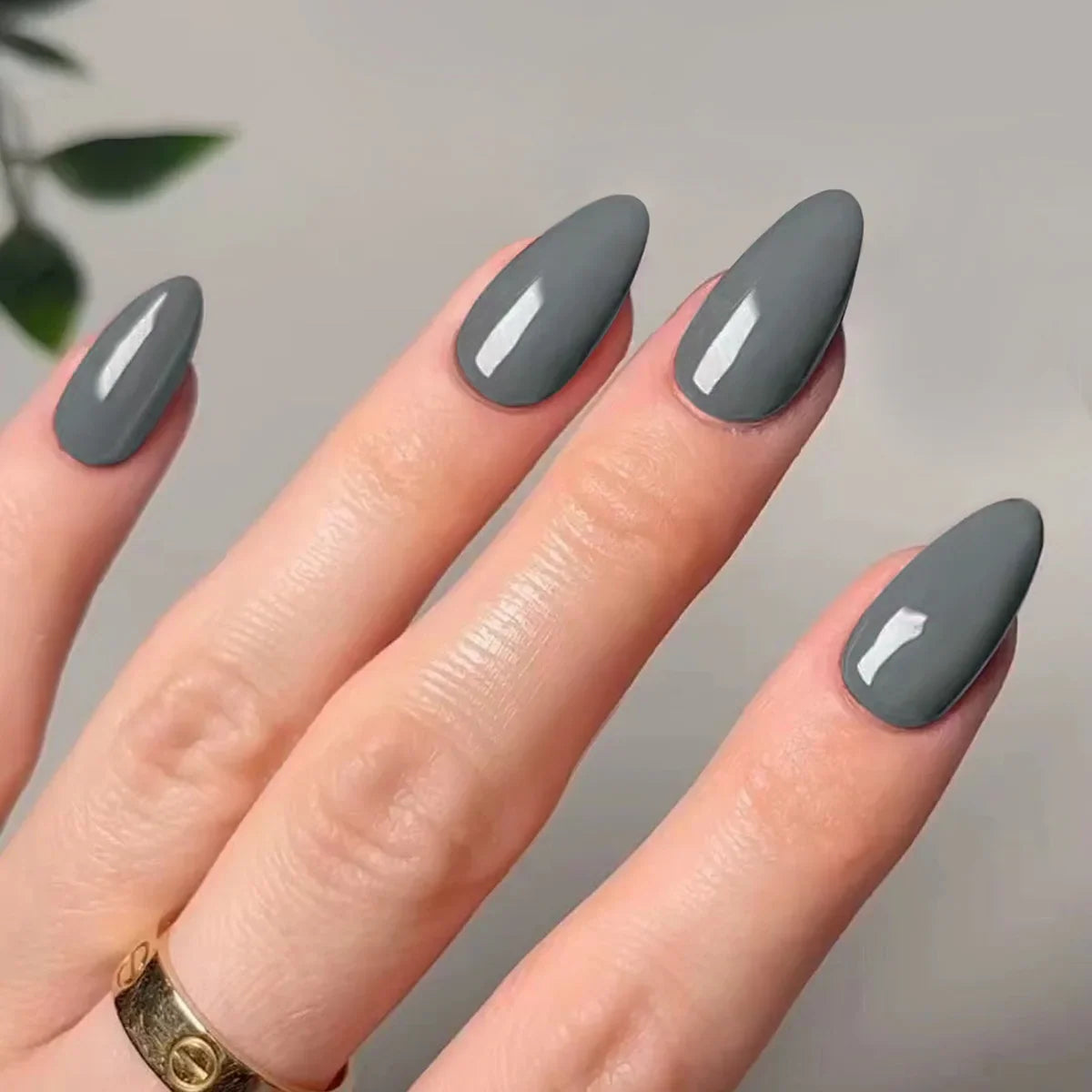 Classic Glossy Long Pointed Fake Nails Set