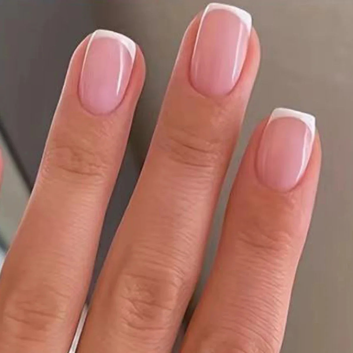 Girls Short French Glossy Fake Nails