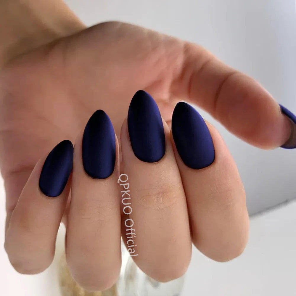 Matte Black Press On Fake Nails