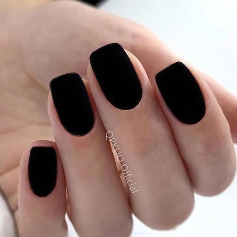 Matte Black Press On Fake Nails
