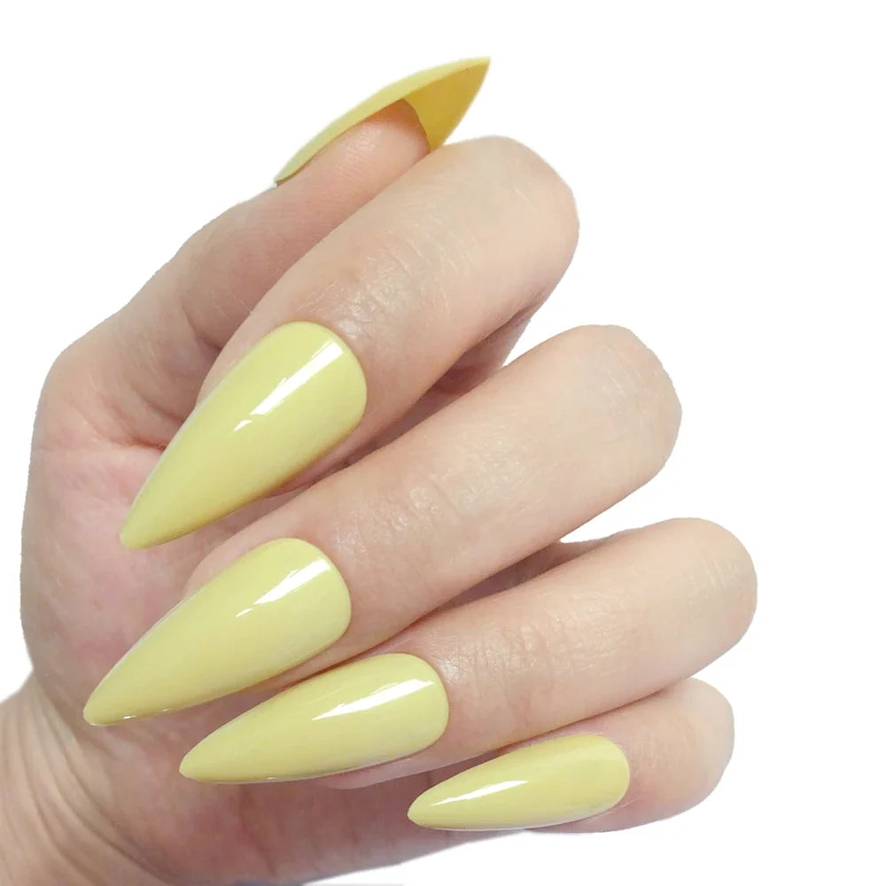 Shiny Black Stiletto Fake Nails