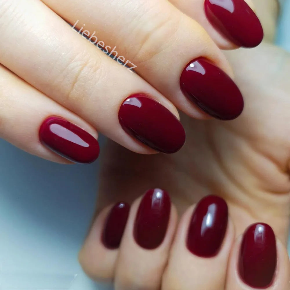 Shiny Wine Red Oval Short Fake Nails