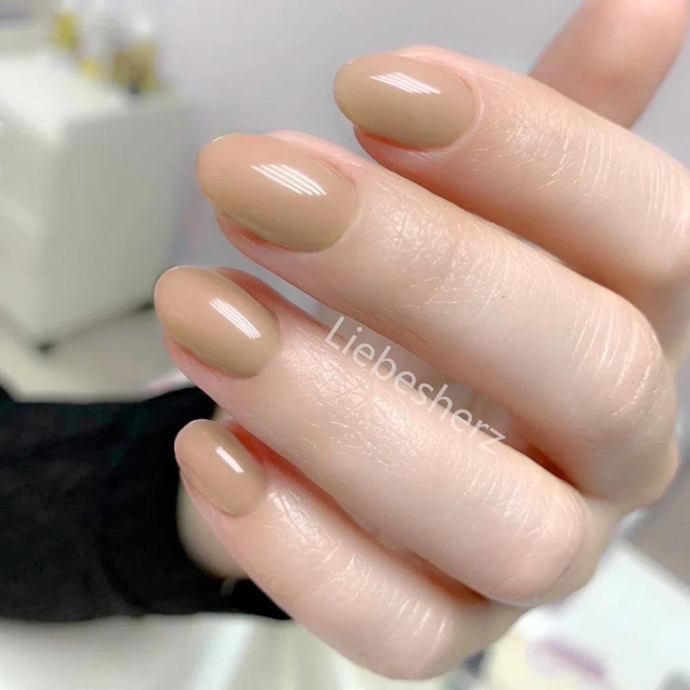 Shiny Wine Red Oval Short Fake Nails