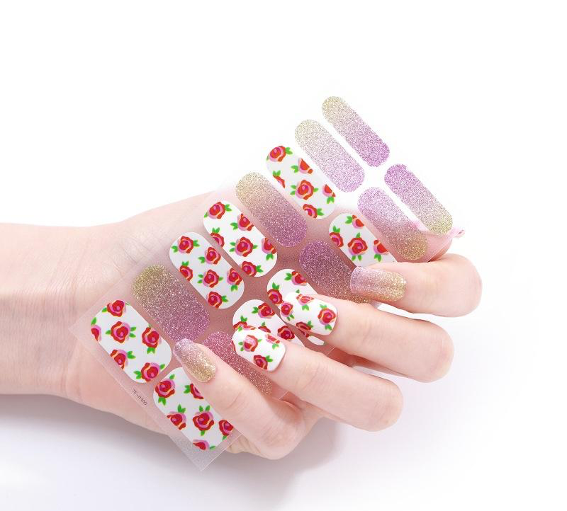 Roses Gel Nails
